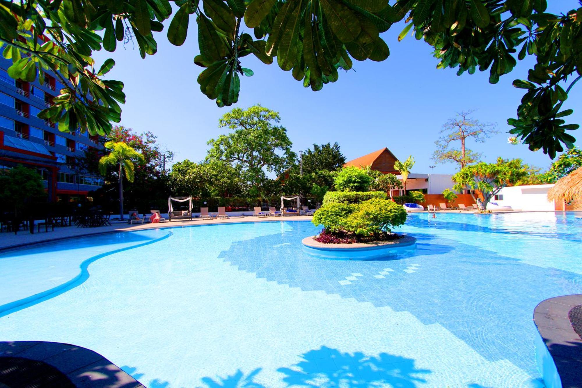 Coco Beach Hotel Jomtien Pattaya Praia de Jomtien Exterior foto