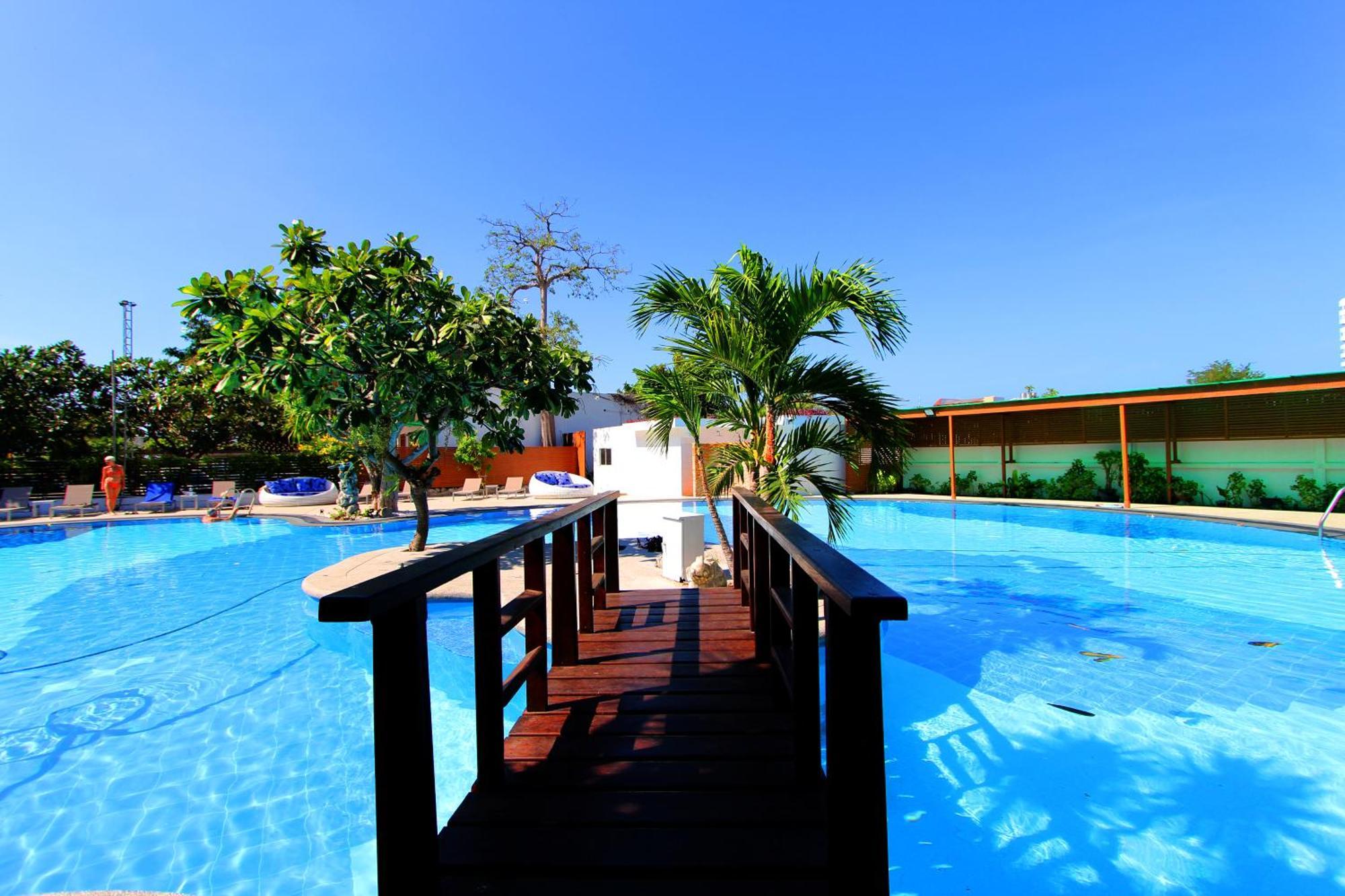 Coco Beach Hotel Jomtien Pattaya Praia de Jomtien Exterior foto